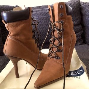 Timberland Look A Like Female Boot